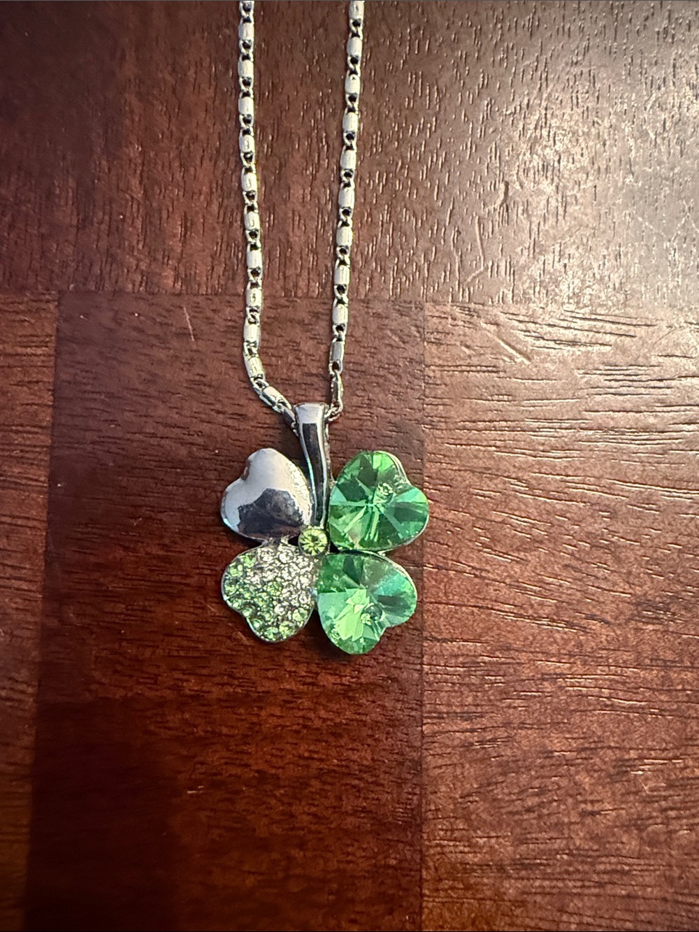 Green Clover Pendant Necklace - Women Accessories